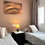 Tuhillo 2d Seaview Casasol شقة