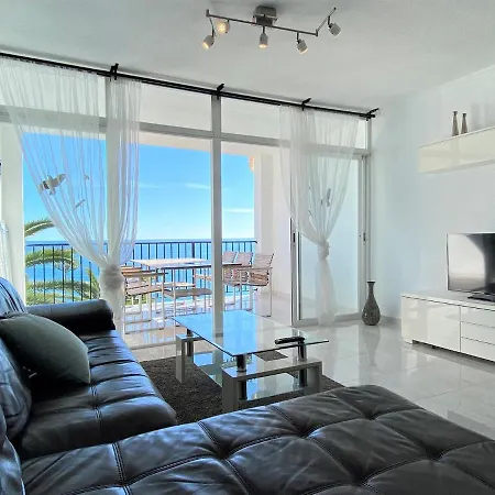Tuhillo 2d Seaview Casasol Апартаменти