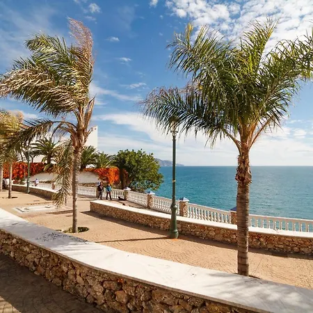 Tuhillo 2d Seaview Casasol Апартаменти