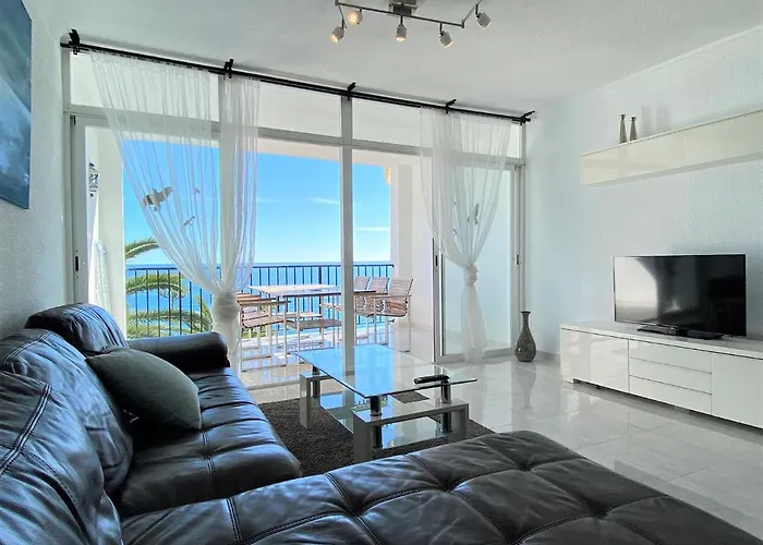 Tuhillo 2d Seaview Casasol アパート