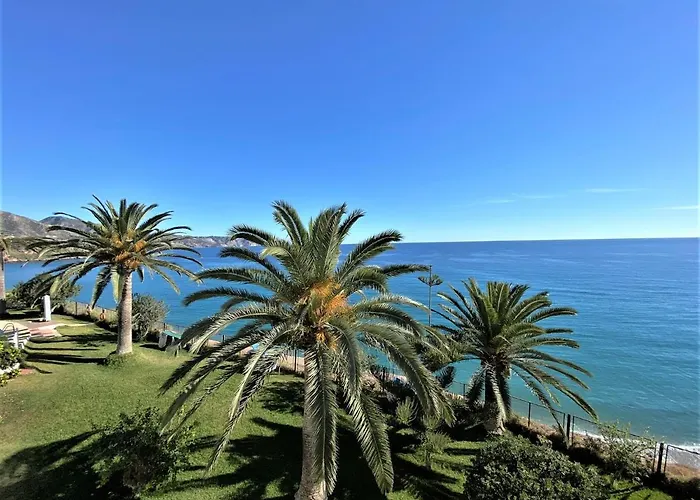 Tuhillo 2d Seaview Casasol アパート